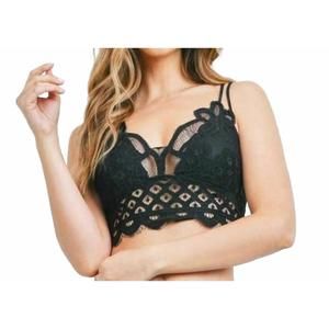 NEW WHOLESALE FASHION SQUARE crochet lace bralette with bra pads in black